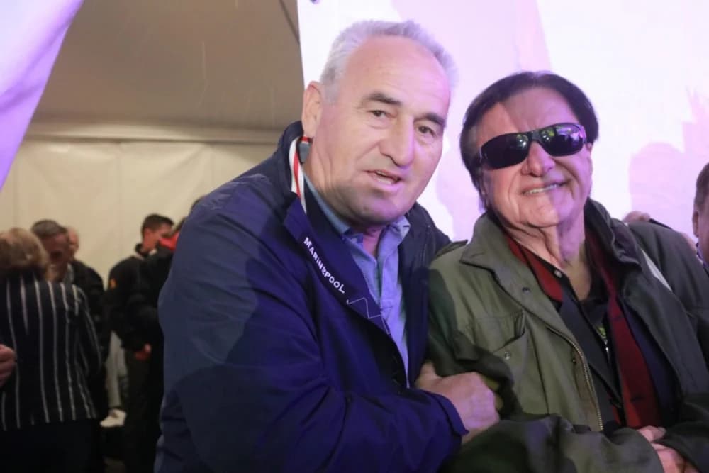 Požeški i kaptolački pjevači i tamburaši svirali i pjevali na Lika festu u Gospiću