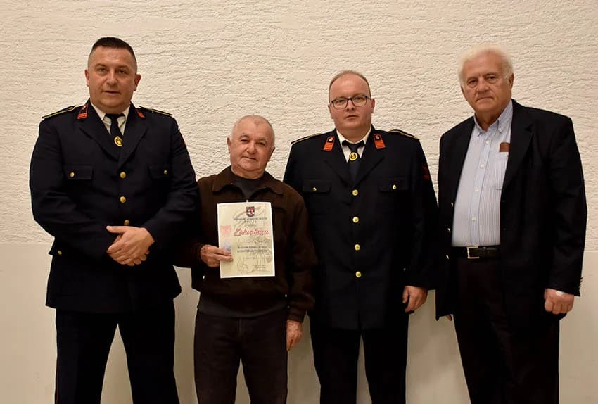 130 GODINA DVD VELIKA: Zlatne medalje dobili D. Marinić, A. Rončević, D. Štiglić i D. Matijević, a spomenice Milan Pastuović(posthumno) i Milan Grubišić
