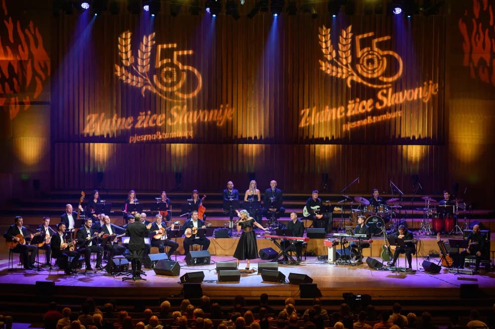 55 godina festivala Zlatne žice Slavonije u zagrebačkoj Koncertnoj dvorani ʼVatroslav Lisinskiʼ: Večer koja je bila ispunjena emocijama, uspomenama i radošću
