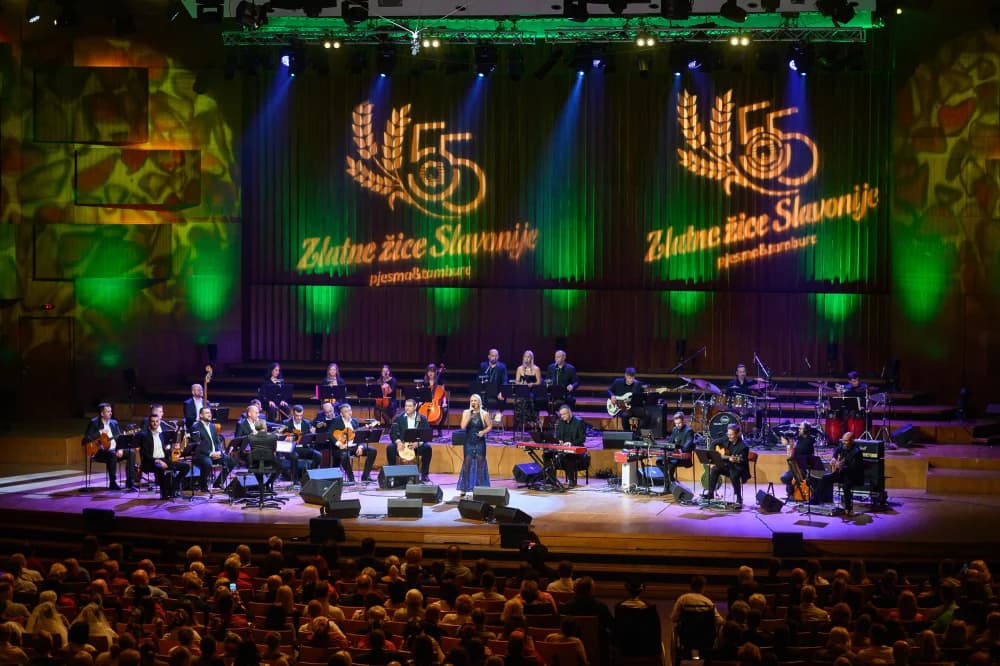 55 godina festivala Zlatne žice Slavonije u zagrebačkoj Koncertnoj dvorani ʼVatroslav Lisinskiʼ: Večer koja je bila ispunjena emocijama, uspomenama i radošću