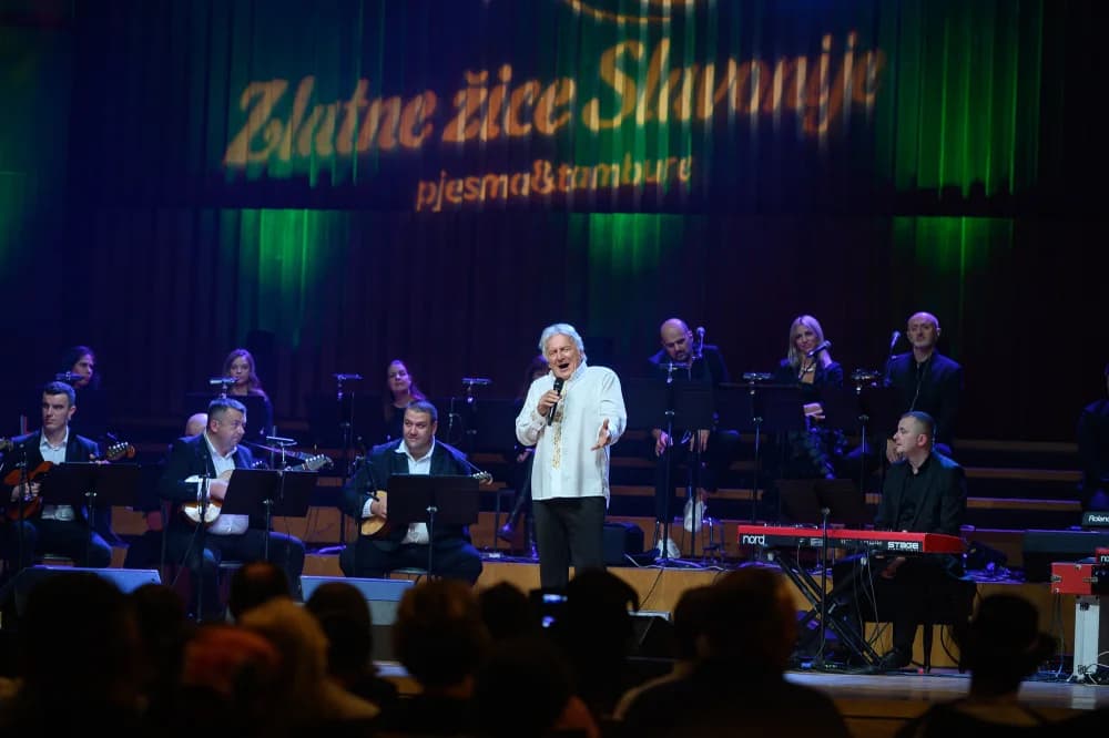 55 godina festivala Zlatne žice Slavonije u zagrebačkoj Koncertnoj dvorani ʼVatroslav Lisinskiʼ: Večer koja je bila ispunjena emocijama, uspomenama i radošću