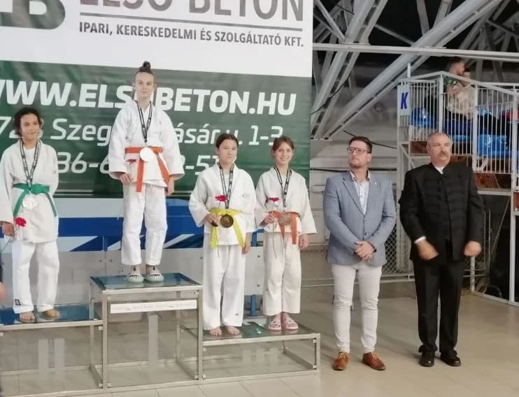 JUDO KLUB „SLAVONAC“ ČAGLIN: U mađarskom Szegedu osvojili četiri medalje- zlatnu, srebrnu i dvije brončane