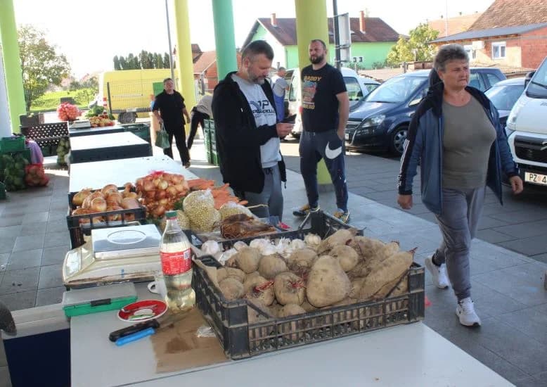 Na Gradskoj tržnici u Pleternici održana radionica zdrave prehrane