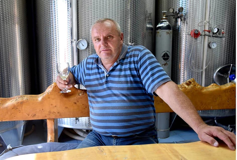 VINOGRADARSKA OBITELJ MIJE ŠOLČIĆA IZ BIŠKUPACA: Ove godine  manje grožđa ali izuzetne kvalitete