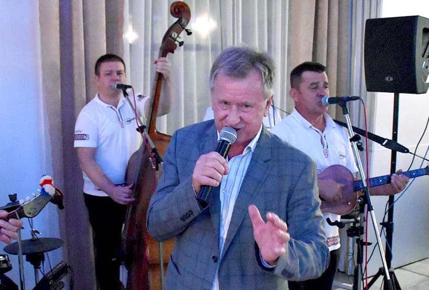 ODRŽANA TRADICIONALNA LIČKA ZABAVA: Uz pjesmu i ples do jutra