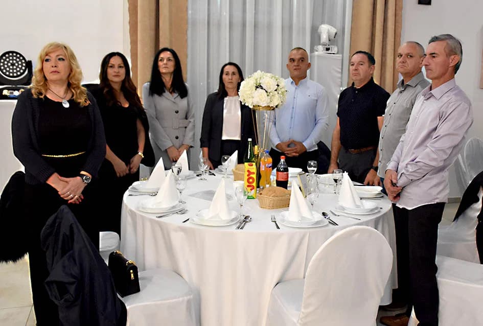 ODRŽANA TRADICIONALNA LIČKA ZABAVA: Uz pjesmu i ples do jutra