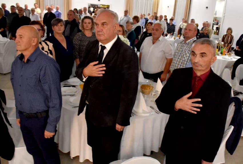 ODRŽANA TRADICIONALNA LIČKA ZABAVA: Uz pjesmu i ples do jutra