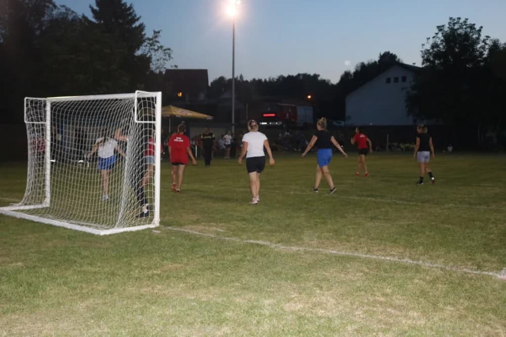 Prve sportske igre vatrogasaca u Ivandolu okupile 11 društava iz četiri županije