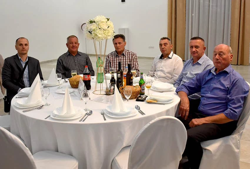ODRŽANA TRADICIONALNA LIČKA ZABAVA: Uz pjesmu i ples do jutra