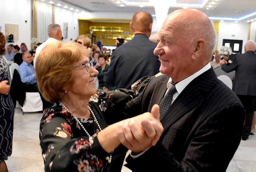 ODRŽANA TRADICIONALNA LIČKA ZABAVA: Uz pjesmu i ples do jutra