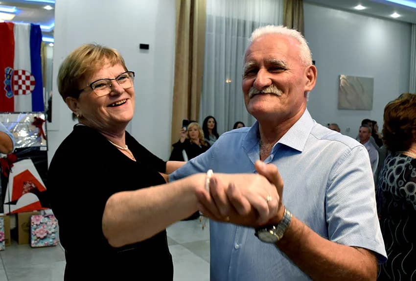 ODRŽANA TRADICIONALNA LIČKA ZABAVA: Uz pjesmu i ples do jutra