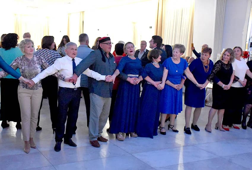 ODRŽANA TRADICIONALNA LIČKA ZABAVA: Uz pjesmu i ples do jutra