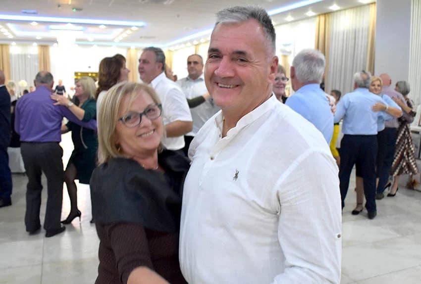 ODRŽANA TRADICIONALNA LIČKA ZABAVA: Uz pjesmu i ples do jutra