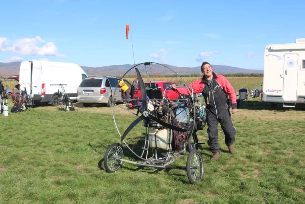 Letači požeškog Bumbara na Susretu paraglajdera okupili kolege iz tri države