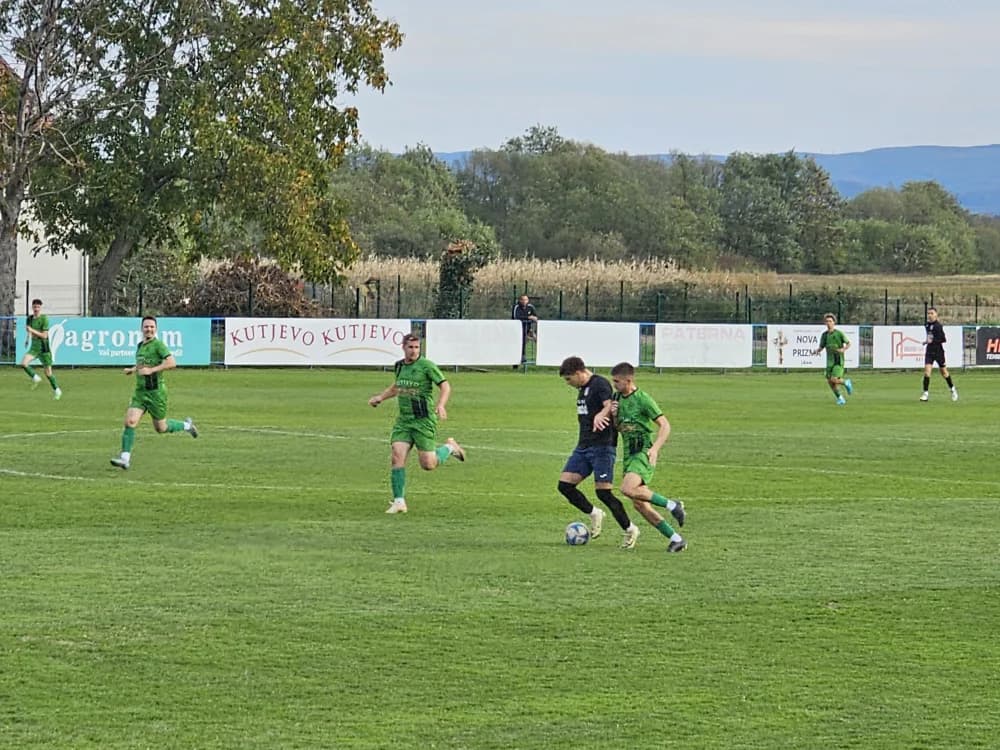 Mlada ekipa Zelenih dovela do pobjede u Kutjevu: NK Kutjevo-NK Psunj Sokol Okučani4:1