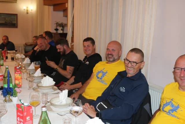 Letači požeškog Bumbara na Susretu paraglajdera okupili kolege iz tri države