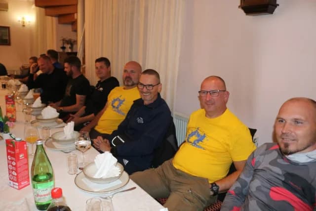 Letači požeškog Bumbara na Susretu paraglajdera okupili kolege iz tri države