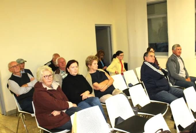 MJESEC HRVATSKE KNJIGE U PLETERNICI: predstavljena vrijedna publikacija ʼSveci, životinje i legendeʼ akademika Željka Cvetnića