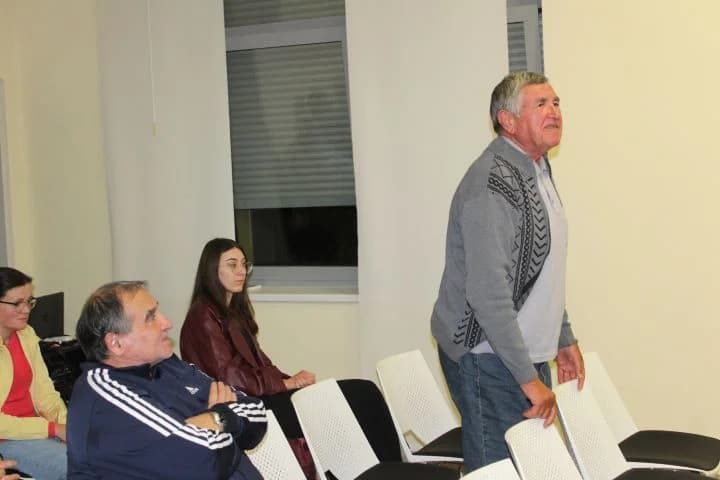 MJESEC HRVATSKE KNJIGE U PLETERNICI: predstavljena vrijedna publikacija ʼSveci, životinje i legendeʼ akademika Željka Cvetnića
