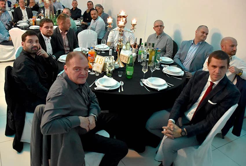 40 GODINA COLORA: Goran Šutalo primio priznanje HGK, a Tomislav Zeba nagradu tvrtke za 30 godina rada, te Blanka Zeba i Marinko Topić za 35 godina