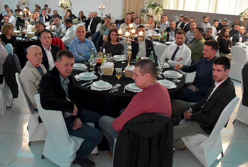 40 GODINA COLORA: Goran Šutalo primio priznanje HGK, a Tomislav Zeba nagradu tvrtke za 30 godina rada, te Blanka Zeba i Marinko Topić za 35 godina