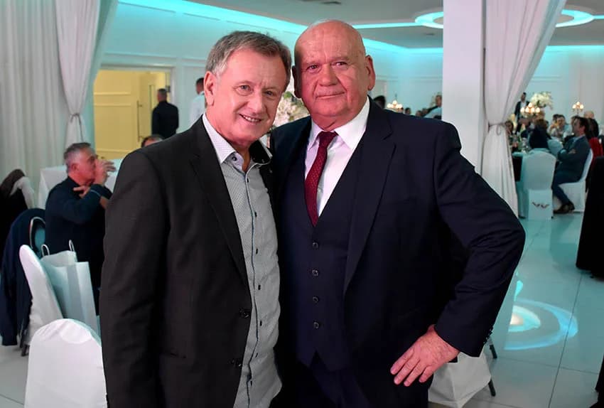 40 GODINA COLORA: Goran Šutalo primio priznanje HGK, a Tomislav Zeba nagradu tvrtke za 30 godina rada, te Blanka Zeba i Marinko Topić za 35 godina