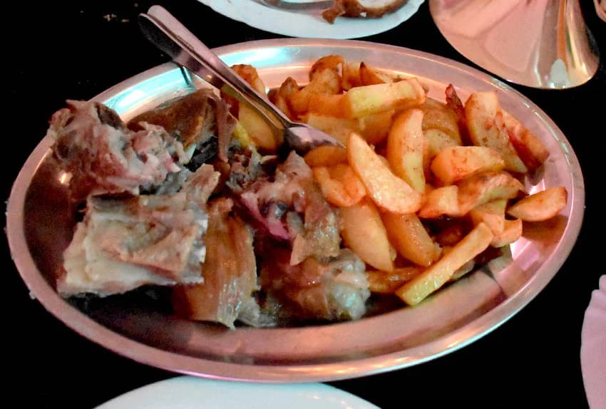 40 GODINA COLORA: Goran Šutalo primio priznanje HGK, a Tomislav Zeba nagradu tvrtke za 30 godina rada, te Blanka Zeba i Marinko Topić za 35 godina