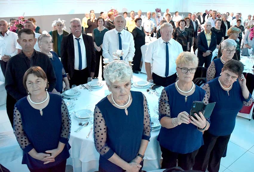 GLAZBENI SUSRETI MATICE UMIROVLJENIKA POŽEŠKE ŽUPANIJE: Orila se pjesma više od stotinu sudionika [ FOTOGALERIJA]