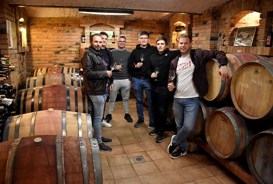 Slovenac kum u vinskoj kući Kitokreta