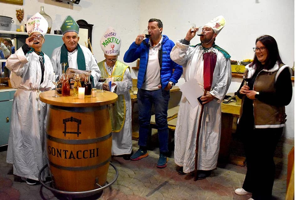 Slovenac kum u vinskoj kući Kitokreta