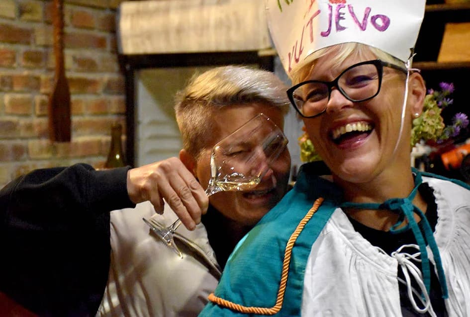 Slovenac kum u vinskoj kući Kitokreta