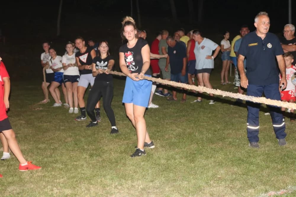 Prve sportske igre vatrogasaca u Ivandolu okupile 11 društava iz četiri županije