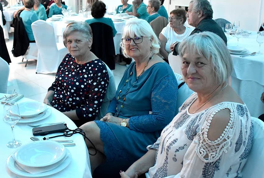 GLAZBENI SUSRETI MATICE UMIROVLJENIKA POŽEŠKE ŽUPANIJE: Orila se pjesma više od stotinu sudionika [ FOTOGALERIJA]