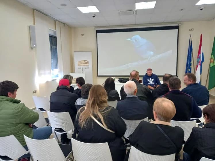 „Život je lijep i kad si slijep“ - održano putopisno predavanje u Pleternici