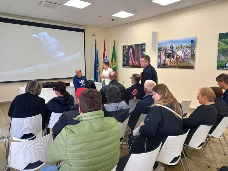 „Život je lijep i kad si slijep“ - održano putopisno predavanje u Pleternici