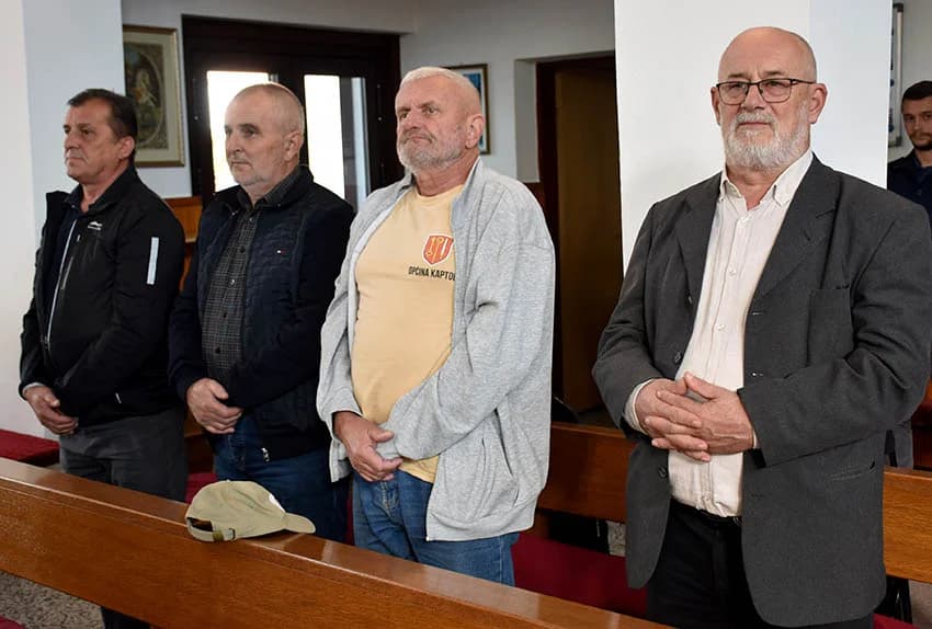 Polaganjem vijenaca i svetom misom obilježen Dan branitelja brestovačkog kraja