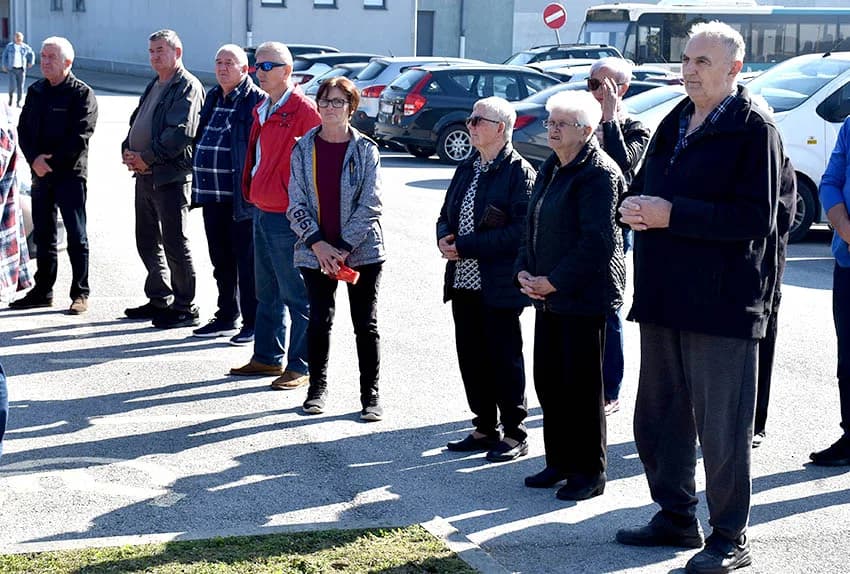 Polaganjem vijenaca i svetom misom obilježen Dan branitelja brestovačkog kraja