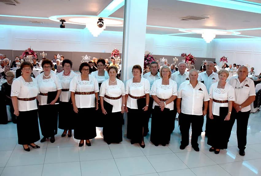 GLAZBENI SUSRETI MATICE UMIROVLJENIKA POŽEŠKE ŽUPANIJE: Orila se pjesma više od stotinu sudionika [ FOTOGALERIJA]