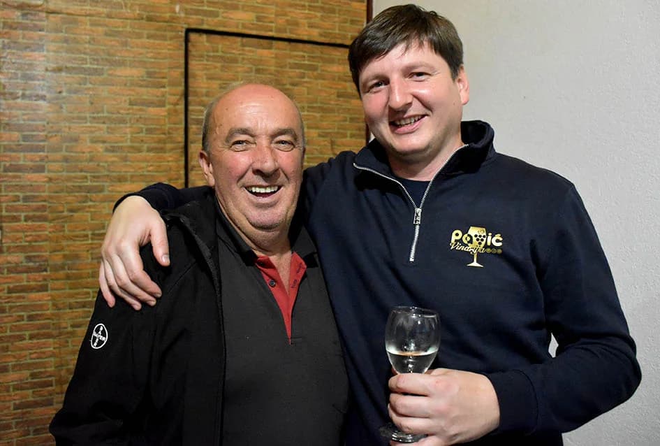 POČEO MARTINJSKI POHOD VINSKOG KARDINALA VLADE BAUERA: Mara Bek, vinska kuma obitelji Pavić iz Vetova