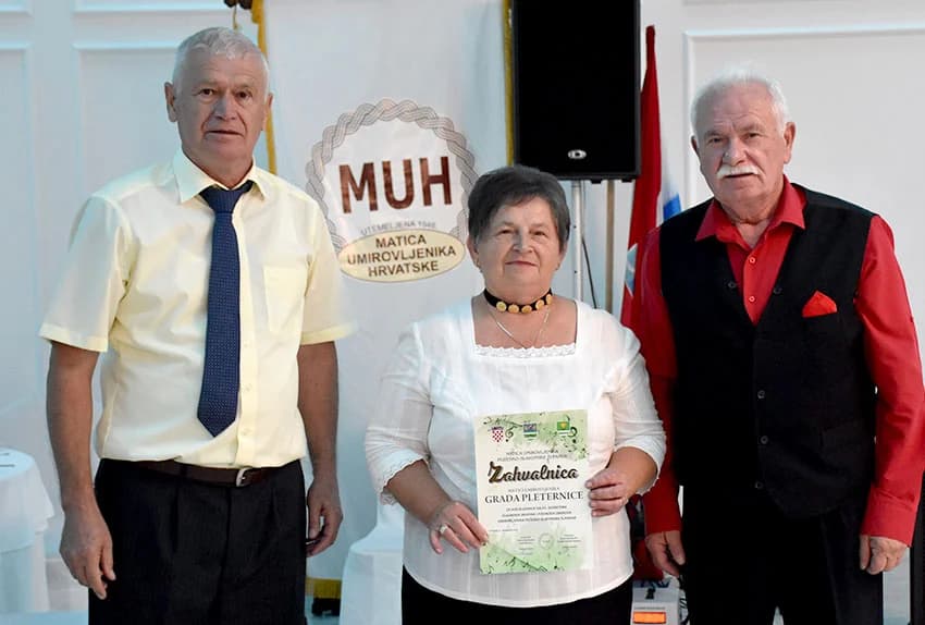 GLAZBENI SUSRETI MATICE UMIROVLJENIKA POŽEŠKE ŽUPANIJE: Orila se pjesma više od stotinu sudionika [ FOTOGALERIJA]