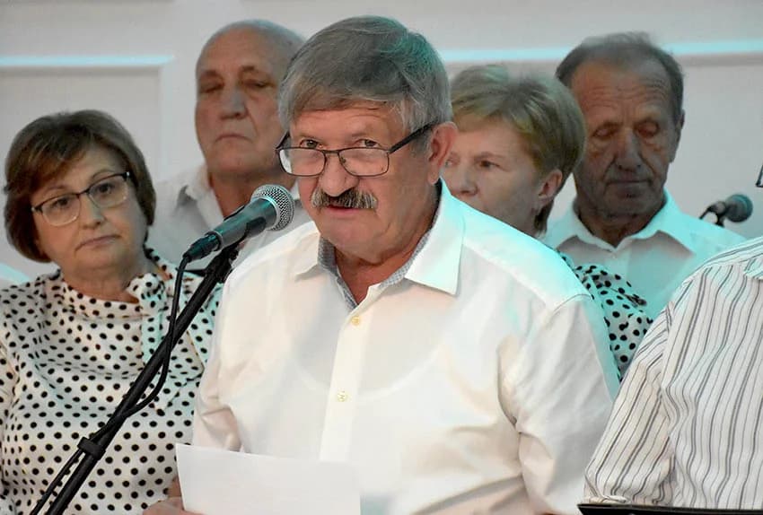 Deset pjevačkih skupina umirovljenika pokazalo umijeće izvođenje poznatih pjesama