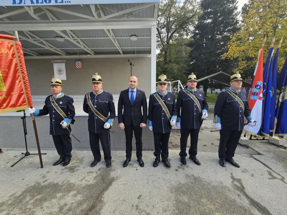 Prisegnuo 43. naraštaj ročnika na dragovoljnom osposobljavanju u požeškoj vojarni 123. brigade