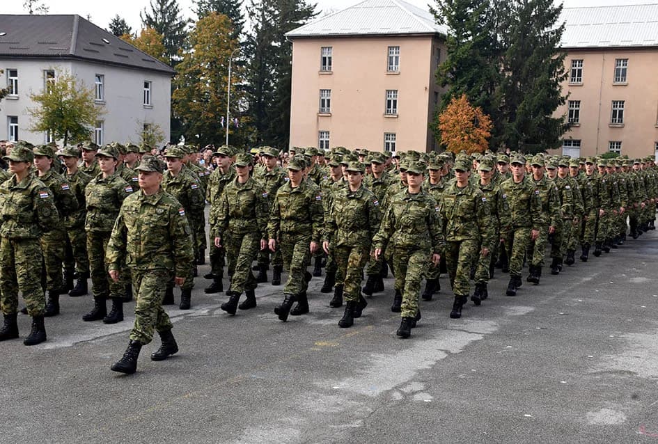 Prisegnuo 43. naraštaj ročnika na dragovoljnom osposobljavanju u požeškoj vojarni 123. brigade