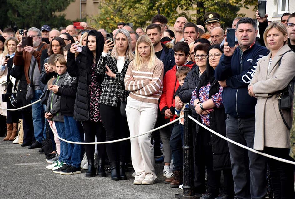 Prisegnuo 43. naraštaj ročnika na dragovoljnom osposobljavanju u požeškoj vojarni 123. brigade