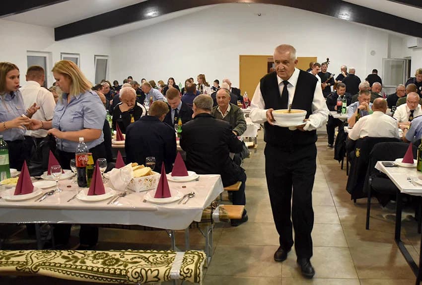 Vetovčani Andrija Horvat, Stjepan Lisec i Milenko Petrić dobili zlatne medalje uz stoljeće vatrogastva