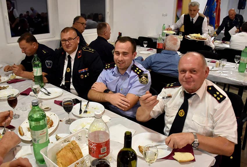 Vetovčani Andrija Horvat, Stjepan Lisec i Milenko Petrić dobili zlatne medalje uz stoljeće vatrogastva