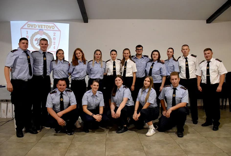 Vetovčani Andrija Horvat, Stjepan Lisec i Milenko Petrić dobili zlatne medalje uz stoljeće vatrogastva