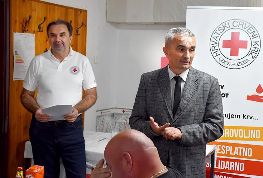 POŽEŽANI SVEČANO OBILJEŽILI DAN DARIVATELJA KRVI: Daruju sebe za druge - Zdenku Šojatu priznanje za 157 davanja