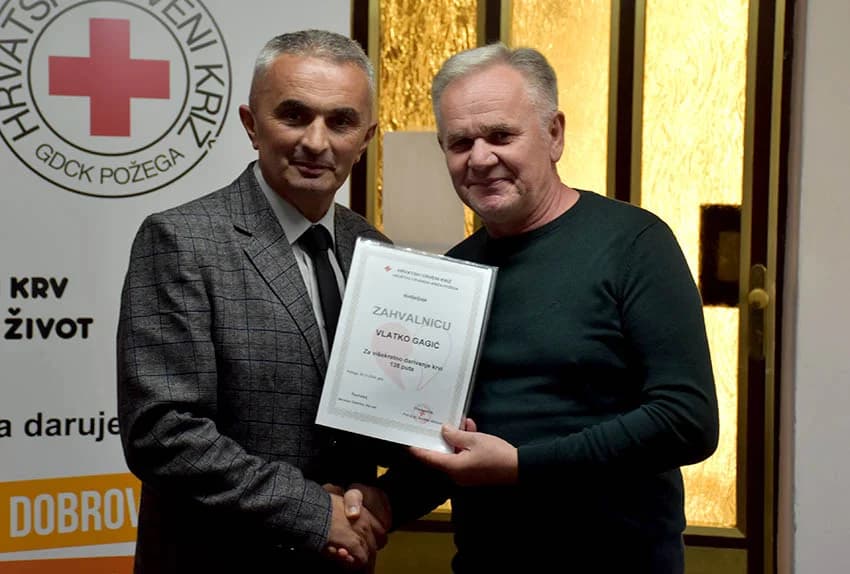 POŽEŽANI SVEČANO OBILJEŽILI DAN DARIVATELJA KRVI: Daruju sebe za druge - Zdenku Šojatu priznanje za 157 davanja