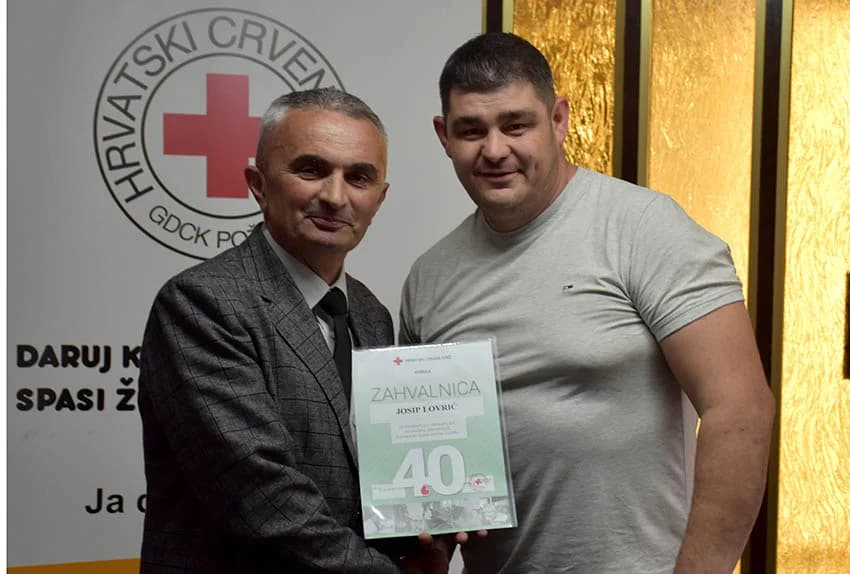 POŽEŽANI SVEČANO OBILJEŽILI DAN DARIVATELJA KRVI: Daruju sebe za druge - Zdenku Šojatu priznanje za 157 davanja
